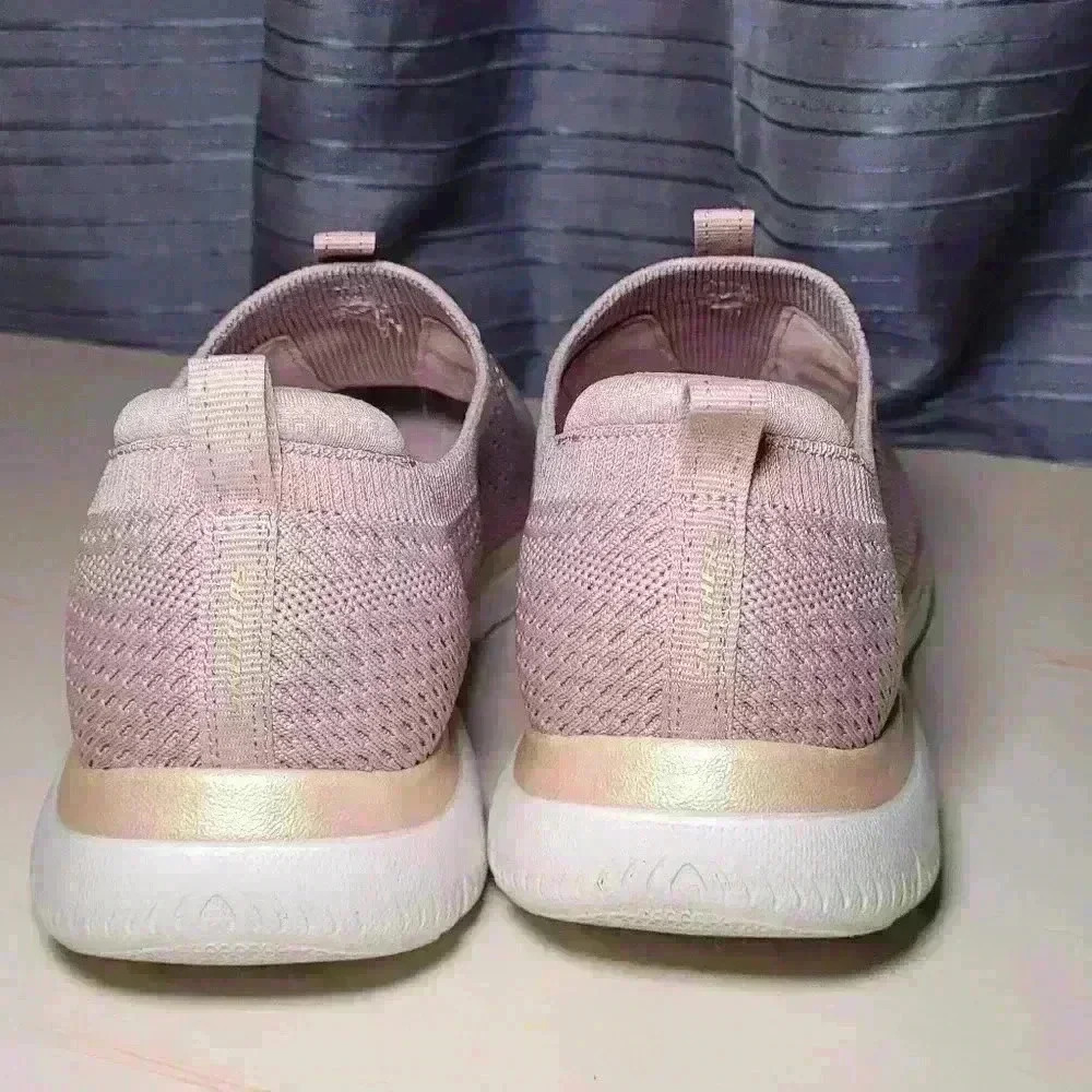 Skechers  slip ons w/ memory foam size 10 - Picture 5 of 10